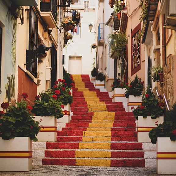 Spain travel expenses small